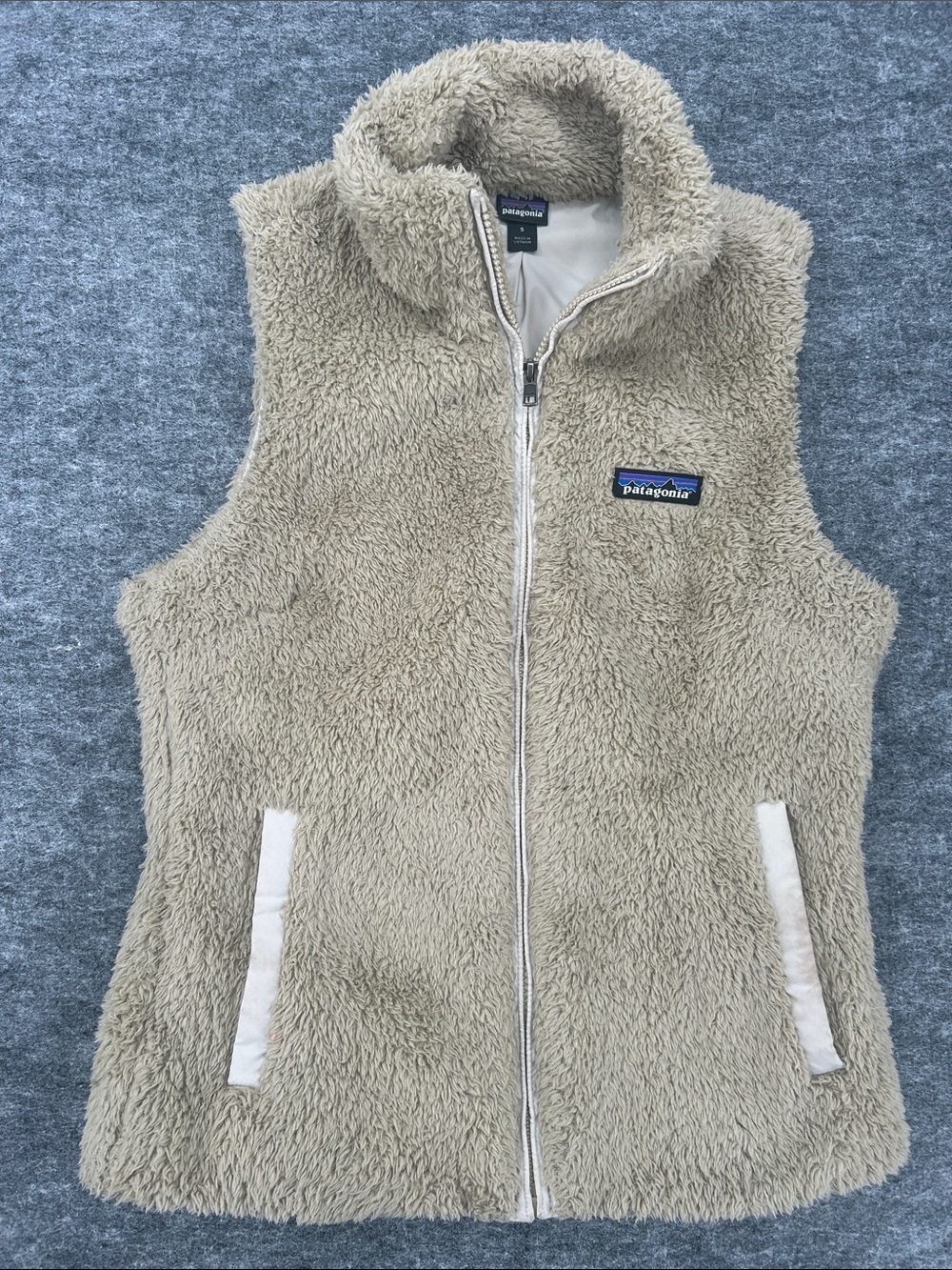 Patagonia Women's Los Gatos Fleece Vest Tan Cream size Small - Picture 2 of 6